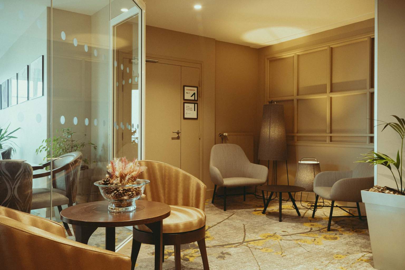 Mariage et Séminaire Beaujolais · Auberge Clochemerle - salon