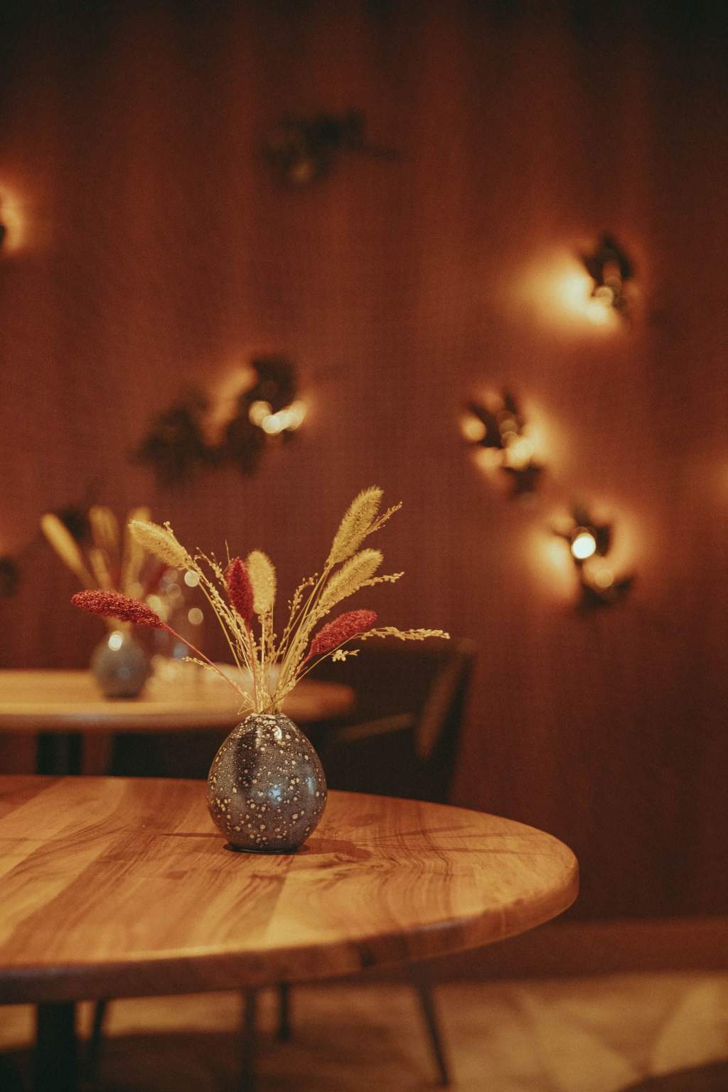 Auberge de Clochemerle table in the dining room